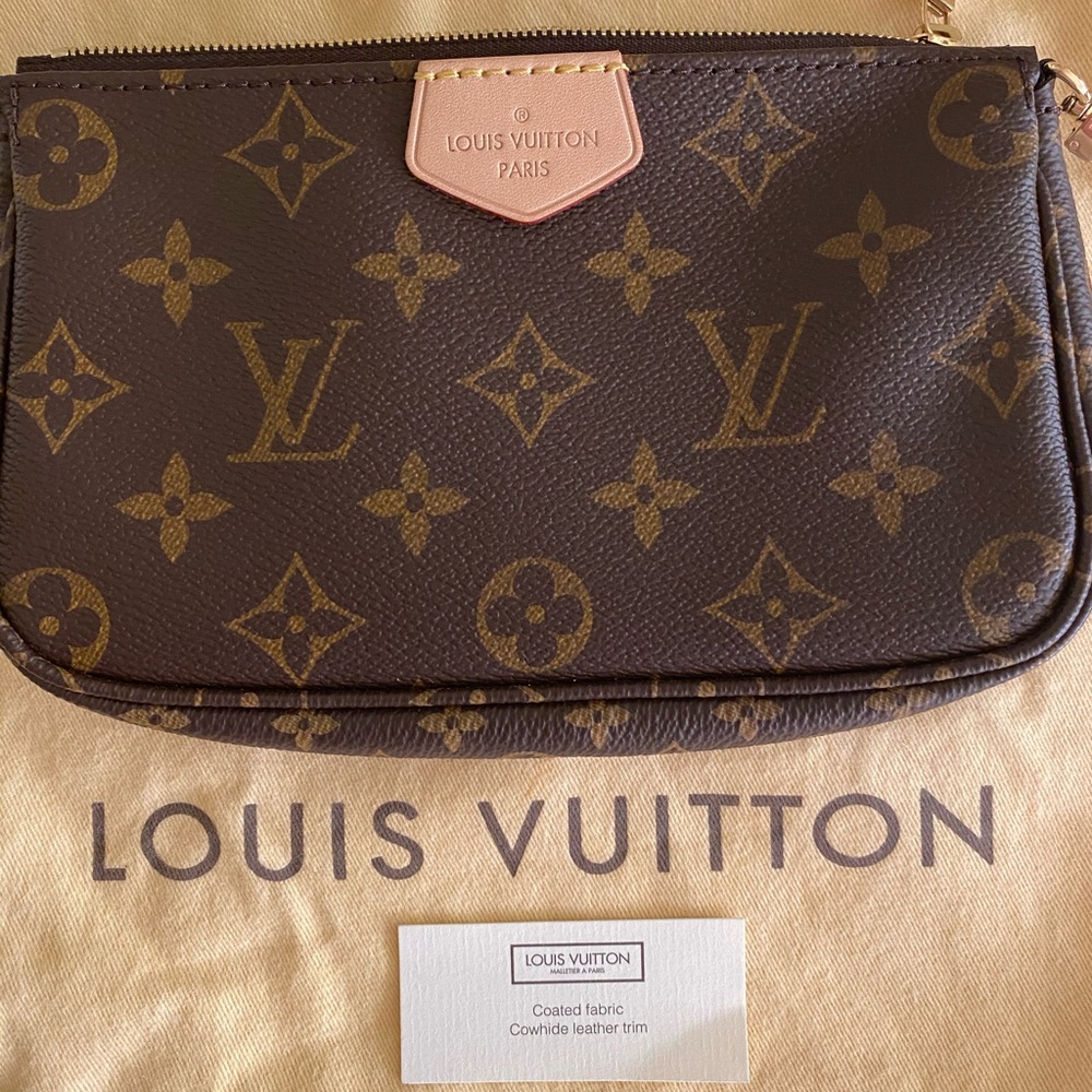 LV Accessories mini pochette only!